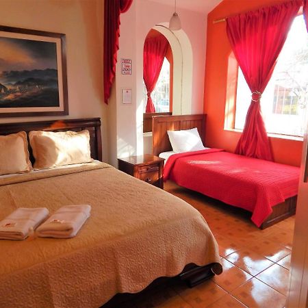 Hostal Imperial キト エクステリア 写真