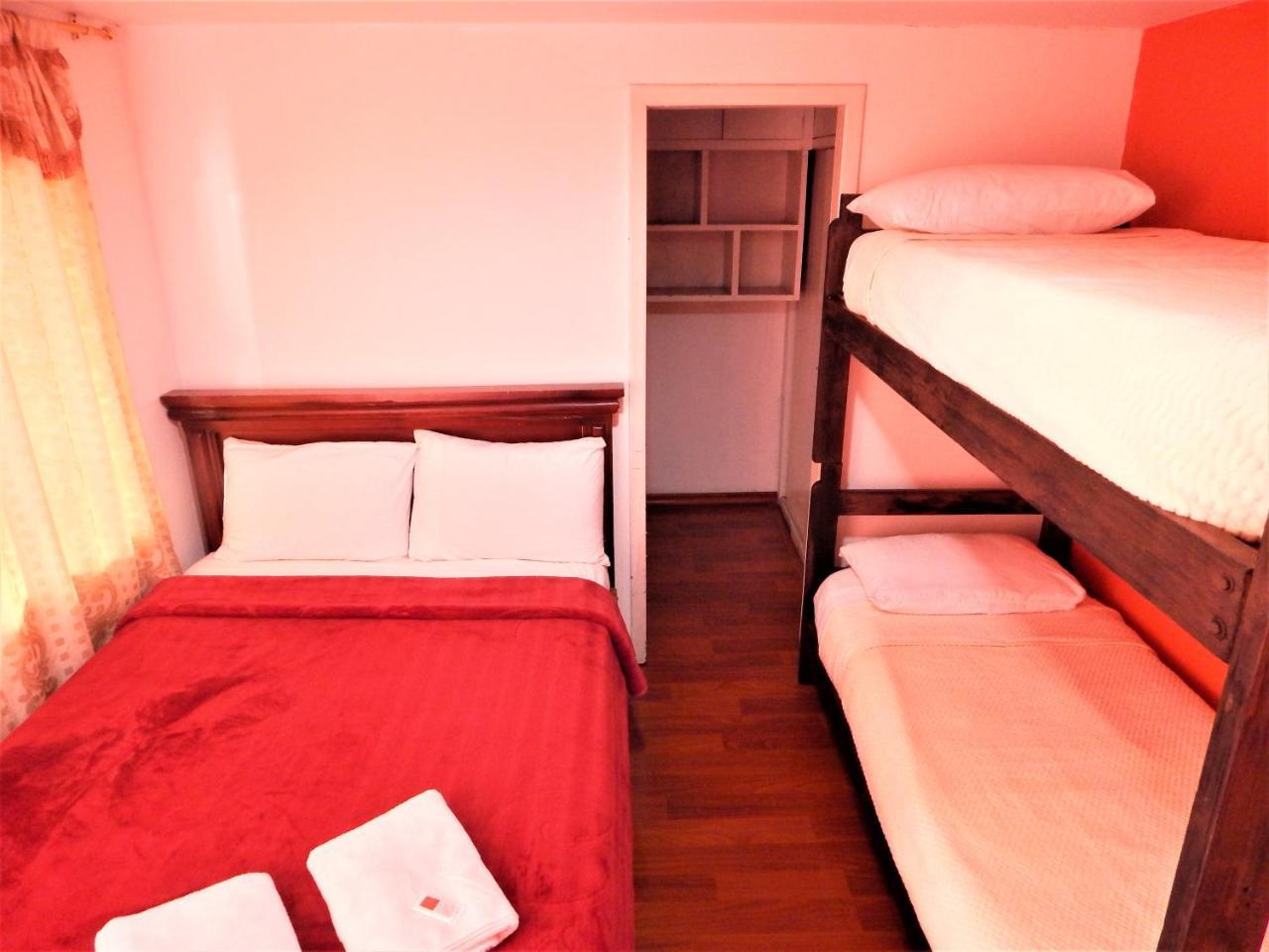 Hostal Imperial キト エクステリア 写真